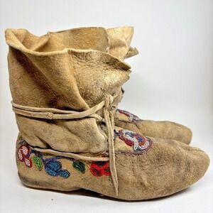 1920s Cree Native American Moccasins High-Top Beaded Pucker Toe Soft-Soled